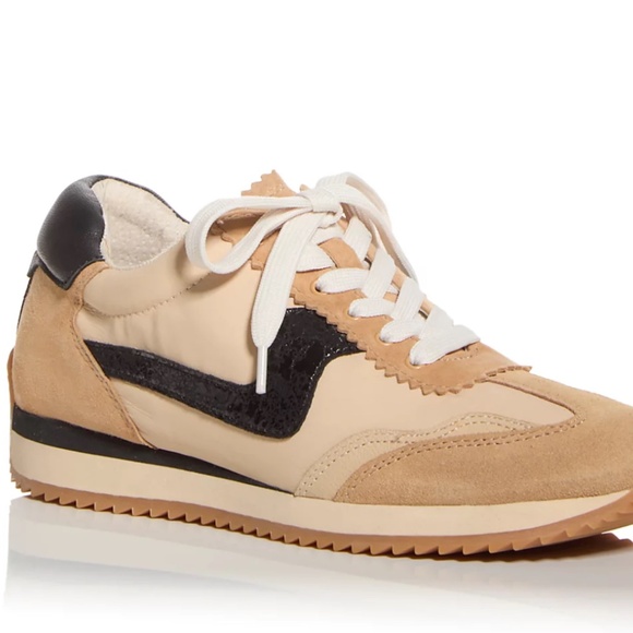 Dolce Vita Low Top Sneaker - Picture 2 of 8